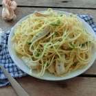 Garlic chicken with pasta